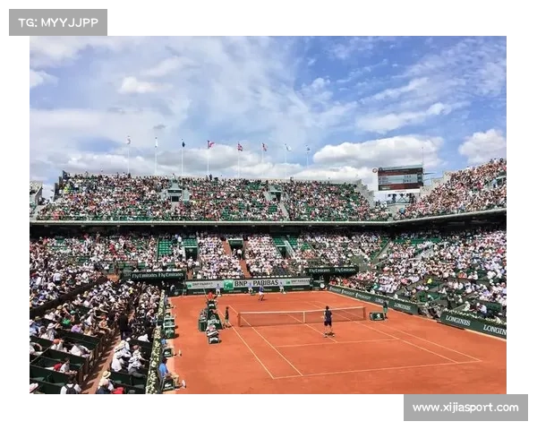 罗兰加洛斯中心球场顶棚完成升级,保障雨赛顺利进行