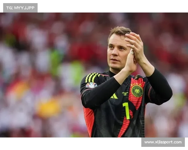 诺伊尔与拜仁续约谈判陷入僵局，曼联密切关注